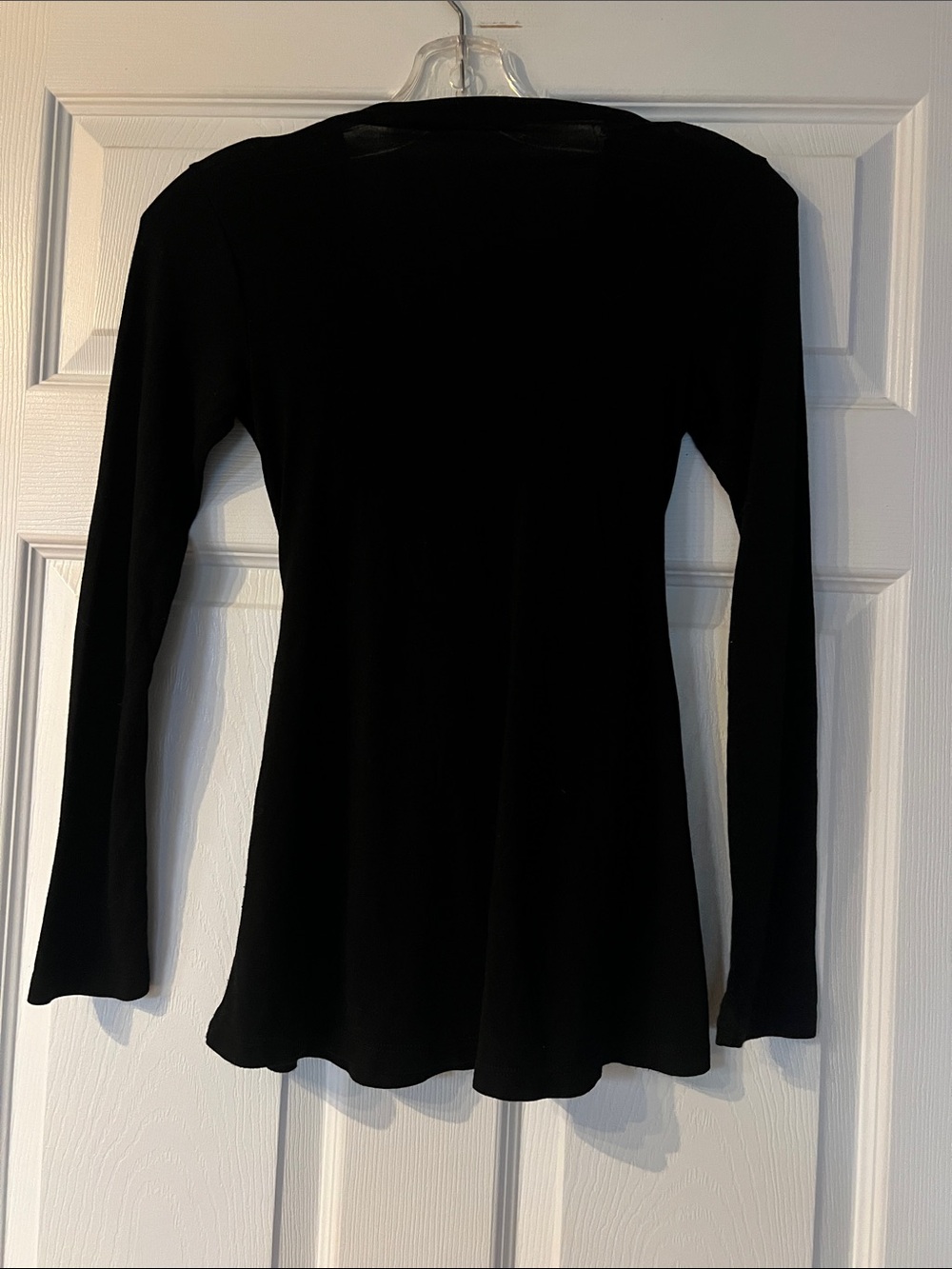 🌷6/$20🌷 Rubicon Black Wrap-Style Top - Picture 4 of 4
